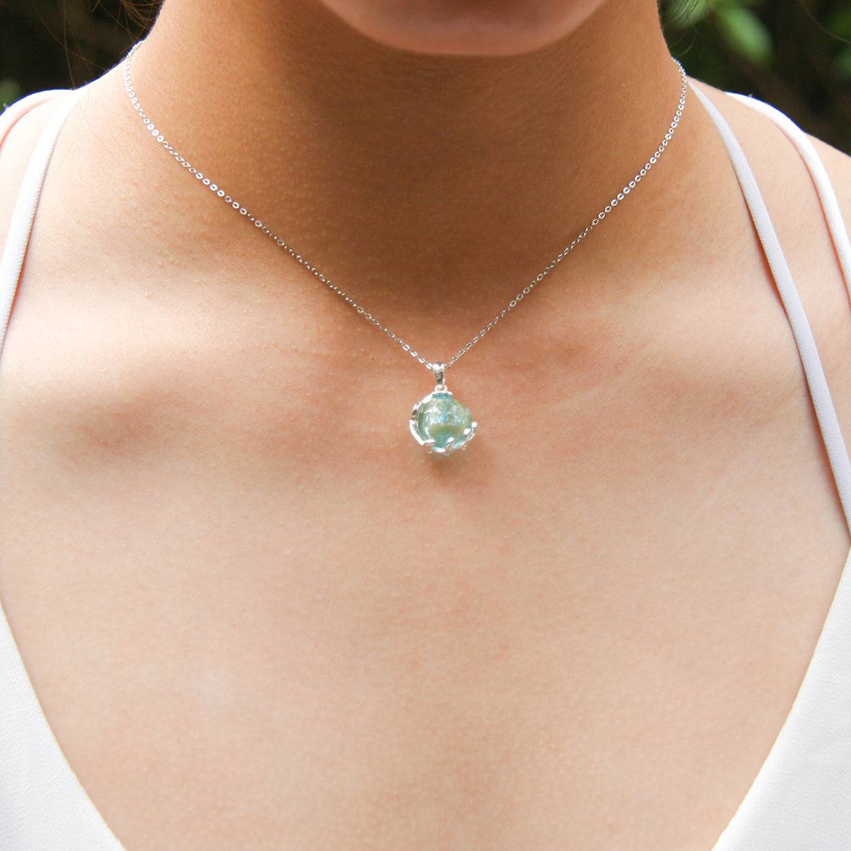Aroma Necklace White Gold + Purify Oil Blend - One Oasis