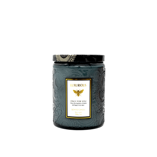 Faubourg Embossed Scented Candle misty forest - One Oasis