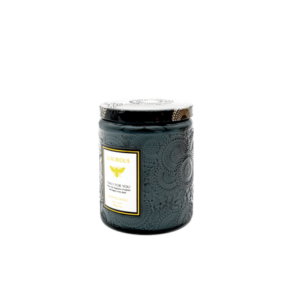 Faubourg Embossed Scented Candle misty forest - One Oasis